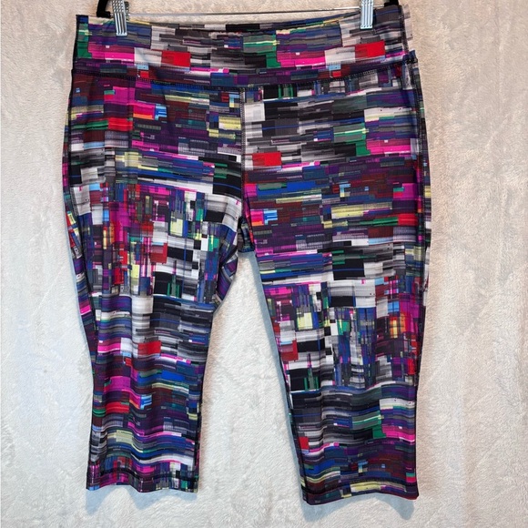 Danskin NRW Fitted Abstract Print Capri Leggings XXL/2XG (20)  Active/Athleisure - Picture 1 of 8